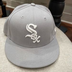 White Sox hat 6 3/4 great condition